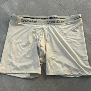 Calvin Klein NEW Men's Cotton Stretch  Trunks set